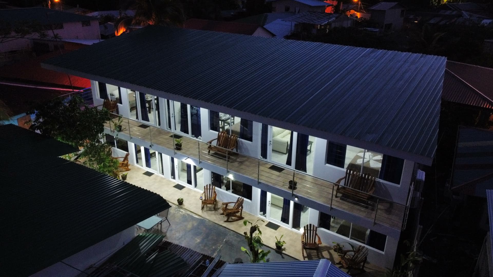 Hotel Serendipity aerial view at night